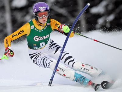 リーシュ 女子回転第4戦でシーズン2勝目