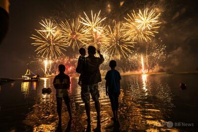 2025年はAIやインフレ緩和に期待 オアシスやBTSの復帰も