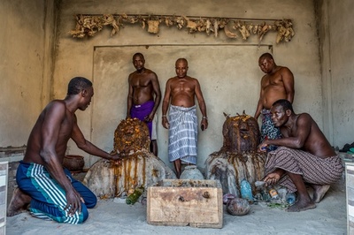 ベナンのブードゥー教の祭典、今年は少人数で開催 コロナ対策