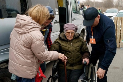 ウクライナ大統領、マリウポリから3071人避難