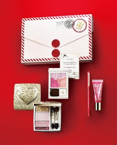 「コスメデコルテ AQ MW」 メイクアップ限定コフレ11月1日登場