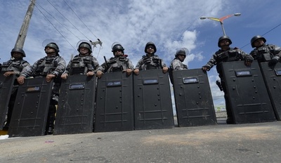 ブラジル大統領、W杯での警備に軍隊配備を示唆