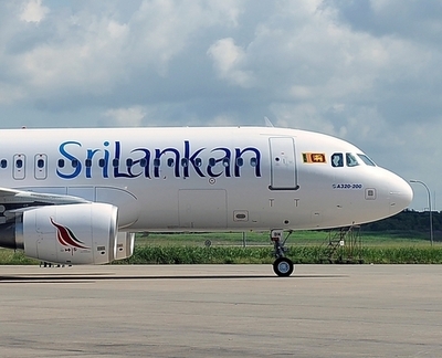 スリランカ航空、紙のマニュアルを廃止 iPadを採用