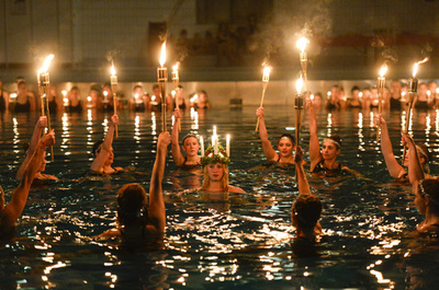 一足早いクリスマスの催し、ストックホルムの「聖ルシア祭」