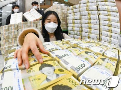 韓国・旧正月に渡すお年玉の相場とは
