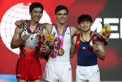 白井3連覇ならず、種目別ゆかで銀 世界体操