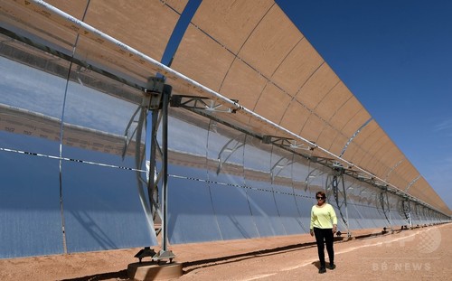 モロッコ初の巨大太陽エネルギー発電所、15年に始動 モロッコ初の巨大太陽エネルギー発電所、15年に始動