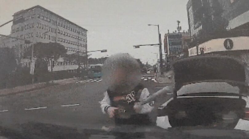 済州西部警察署が提供したドライブレコーダー映像(c)NEWSIS