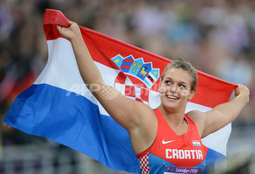 ペルコビッチが女子円盤投げで金メダル