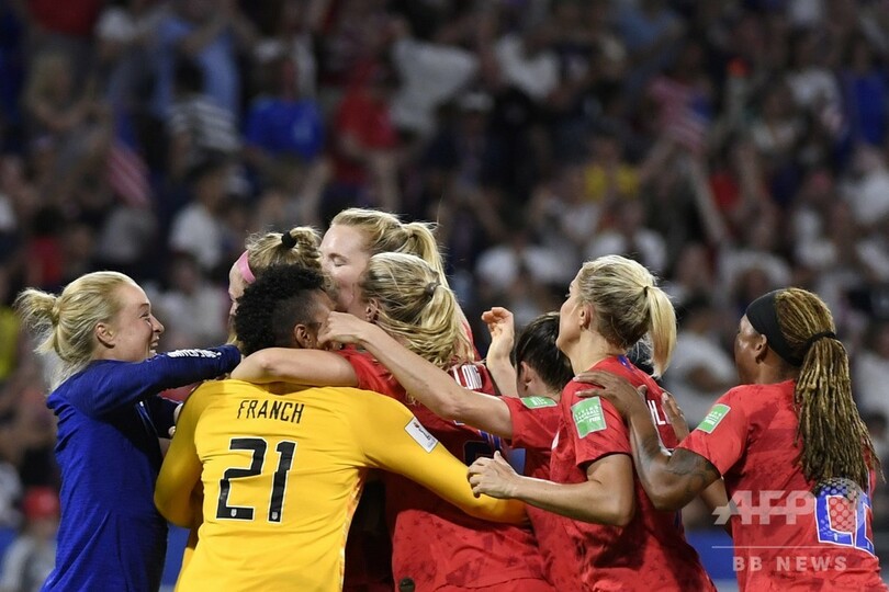 米国が3大会連続の決勝へ イングランドはpk失敗に泣く 女子w杯 写真18枚 国際ニュース Afpbb News