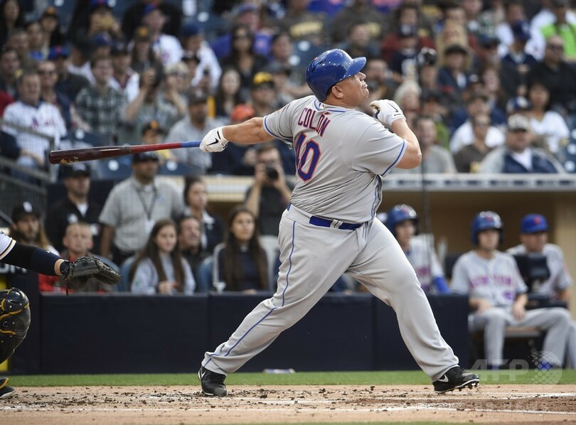 メッツのコロン投手が42歳でメジャー第1号、初本塁打の史上最年長記録を更新