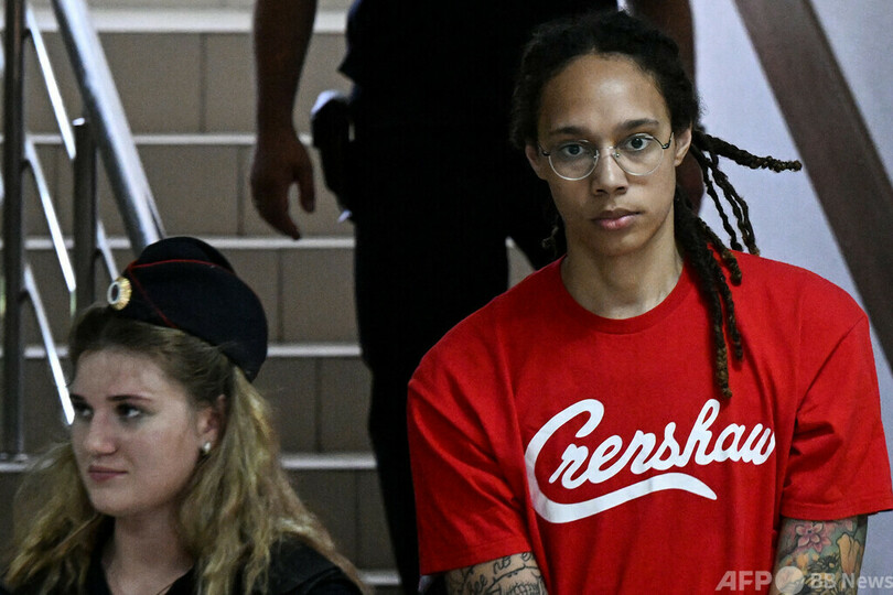 ロシアで拘束の米バスケ選手、家族が米人質交渉人に助け求める
