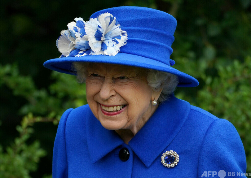 英女王、恒例のクリスマス前昼食会中止 コロナ急拡大の中