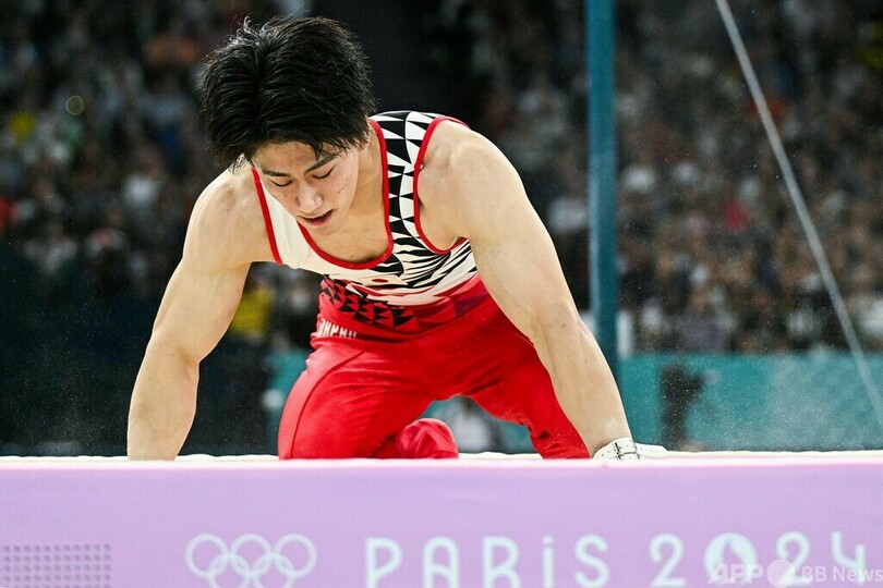 橋本大輝、鉄棒の五輪連覇逃す 着地で失敗