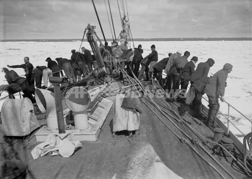 アムンゼンの南極到達から100周年、南極点で記念式典