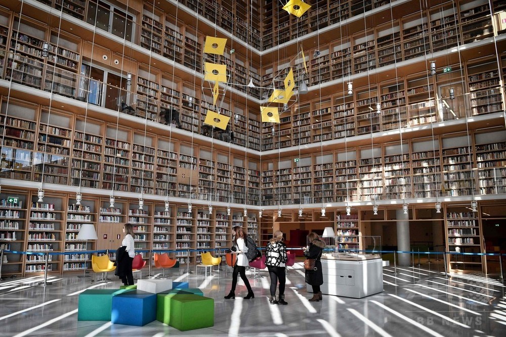 新たな章の幕開け ギリシャ国立図書館が大移動 写真12枚 国際ニュース Afpbb News