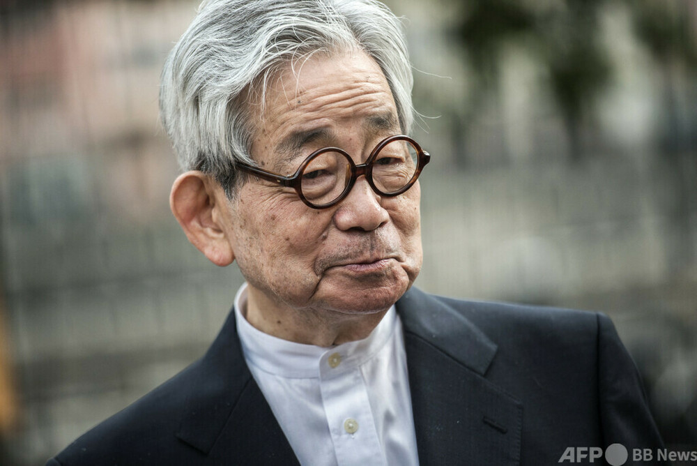 大江健三郎氏死去 ノーベル賞作家、88歳 写真8枚 国際ニュース：AFPBB News