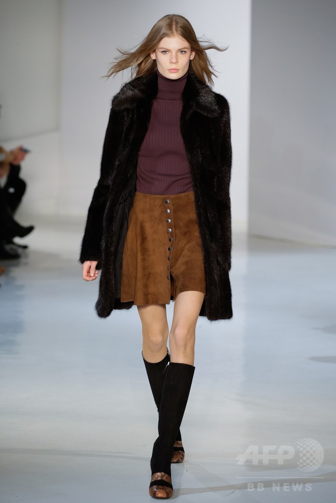 セクシー＆ロックなパーティスタイル、「ジル・スチュアート」15/16年秋冬