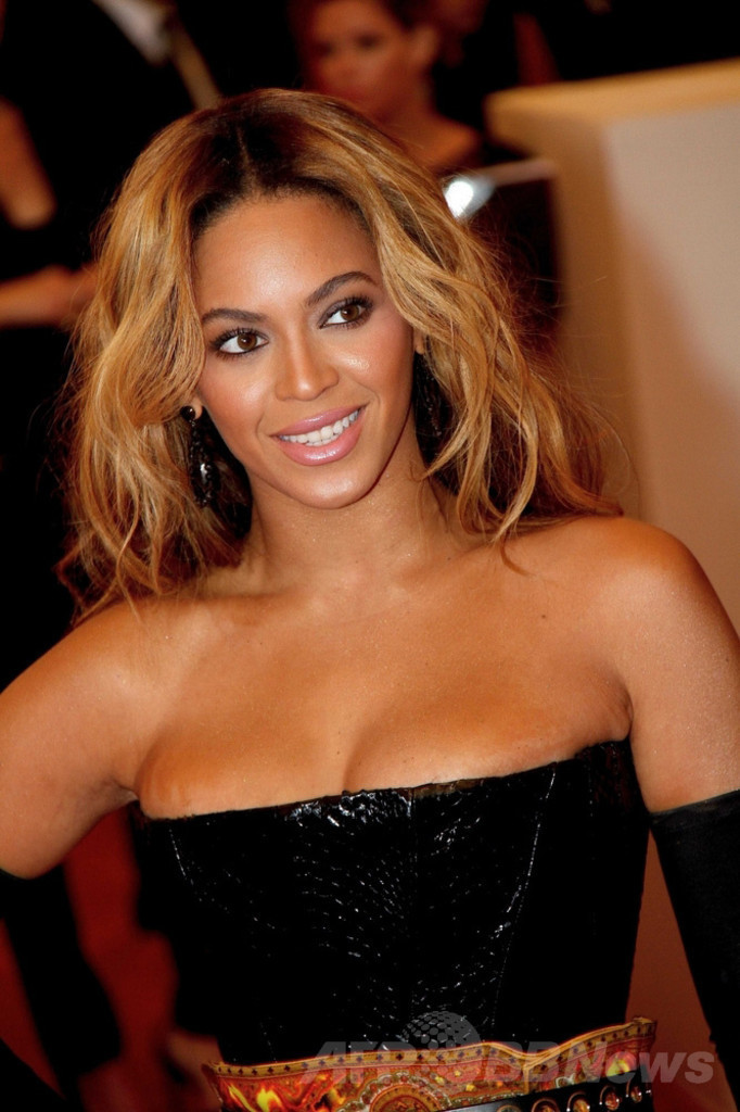 フォーブス誌「最も影響力あるセレブ」、今年度1位はビヨンセ