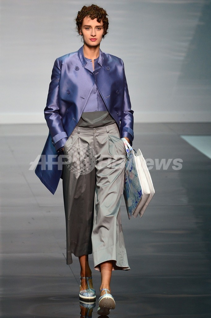 ＜14年春夏ミラノコレクション＞エンポリオ アルマーニ