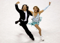 フィギュアスケート全米選手権（%%AT&amp;T U.S. Figure Skating Championships 2010%%）アイスダンス・コンパルソリーダンス（規定、CD）。45.02点を記録し2位につけたタニス・ベルビン（%%Tanith Belbin%%）／ベンジャミン・アゴスト（%%Benjamin Agosto%%）組。（2010年1月21日撮影）(c)AFP/Getty Images/Matthew Stockman