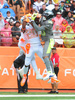 NFLプロボウル2014（NFL Pro Bowl 2014）。先制のタッチダウンパスをキャッチするチーム・サンダースのデショーン・ジャクソン（DeSean Jackson、右、2014年1月26日撮影）。(c)AFP/Getty Images/Scott Cunningham