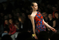 英・ロンドン市内で発表された「ピーター・ピロット（Peter Pilotto）」の09/10年秋冬コレクション（2009年2月24日撮影）。(c)AFP/Adrian Dennis