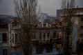 ウクライナ・バフムートで破壊された集合住宅（2023年2月27日撮影、資料写真）。(c)DIMITAR DILKOFF / AFP