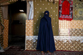 腎臓を売った女性。アフガニスタン・ヘラートの自宅で（2022年2月4日撮影）。(c)Wakil KOHSAR / AFP