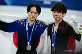 鍵山優真がフィギュア男子銀、佐藤駿が銅 マリニンまさかの8位 ミラノ・コルティナ五輪