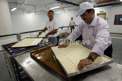 パレスチナで巨大ケーキ ギネスに挑戦 写真6枚 ファッション ニュースならmode Press Powered By Afpbb News