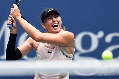 シャラポワ、4回戦敗退も「最高の時間」 大舞台復帰に満足感 写真1枚