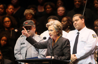 ＜08米大統領選挙＞クリントン候補、夫の不倫発覚から10年目の心境を告白