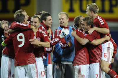 デンマーク スウェーデンを下し本大会出場決める、W杯予選