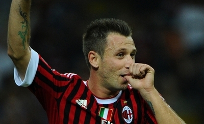 カッサーノが体調不良で病院に搬送される