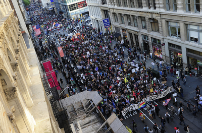 全米各地でメーデーのデモ、20人以上逮捕