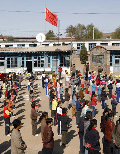 霜少年 写真が物議 中国で子どもの貧困問題の議論活発化 写真6枚 国際ニュース Afpbb News