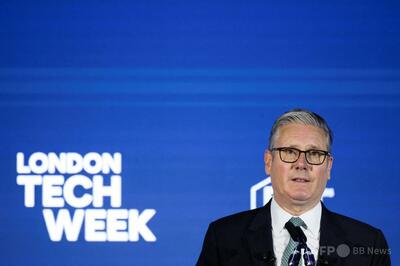 英政府、子どもによる裸の画像受送信ブロックをIT大手に要請