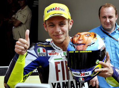 ロッシ コースレコードでポール獲得