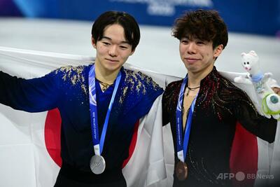 鍵山優真がフィギュア男子銀、佐藤駿が銅 マリニンまさかの8位 ミラノ・コルティナ五輪