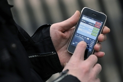 アイフォーンで3Dポルノ動画が視聴可能に