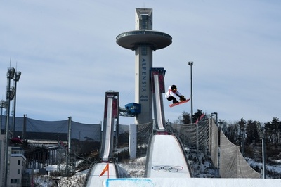 スノーボード女子ビッグエア決勝は強風予報で前倒しへ、平昌五輪組織委
