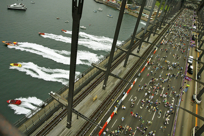 ハーバー・ブリッジ、開通75周年記念行事開催 - オーストラリア