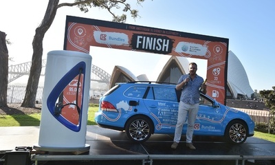電気自動車の世界旅で9万5000キロ走破、豪シドニーにゴール