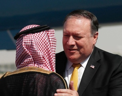 ポンペオ米国務長官がサウジ到着、皇太子と会談へ 記者失踪めぐり