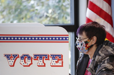 米財務省、イラン5組織を制裁対象に指定 大統領選に介入企て