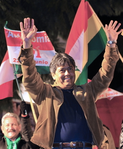 ボリビア、タリハ県で自治権拡大の住民投票で賛成多数