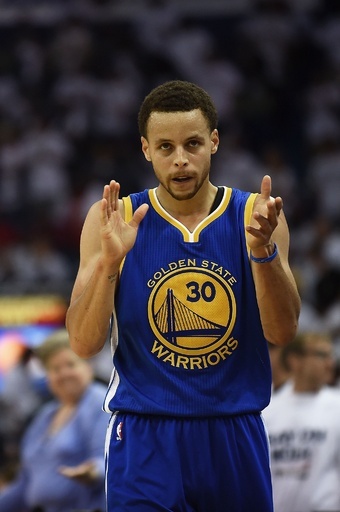 ウォリアーズがペリカンズをスイープ、西カンファレンス準決勝へ