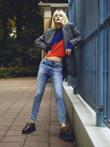 「ディーゼル」秋冬デニムコレクション発表