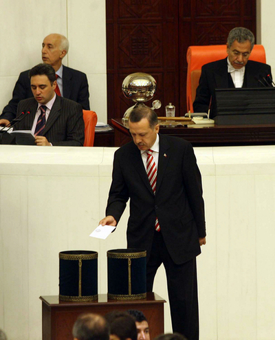 トルコ憲法改正案、2回目の採決でも可決